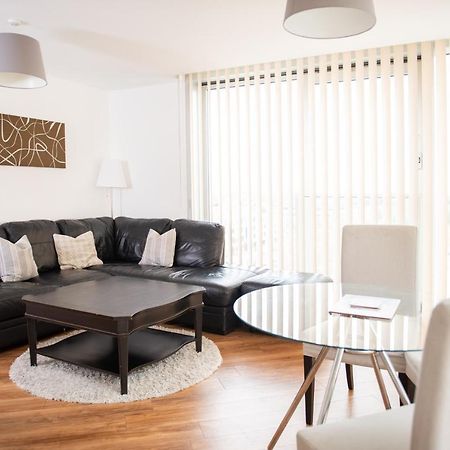 City Stay Apartments - Hub Μίλτον Κέινς Εξωτερικό φωτογραφία