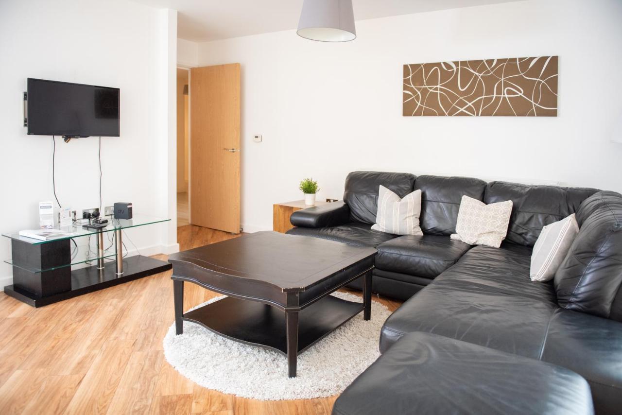 City Stay Apartments - Hub Μίλτον Κέινς Εξωτερικό φωτογραφία