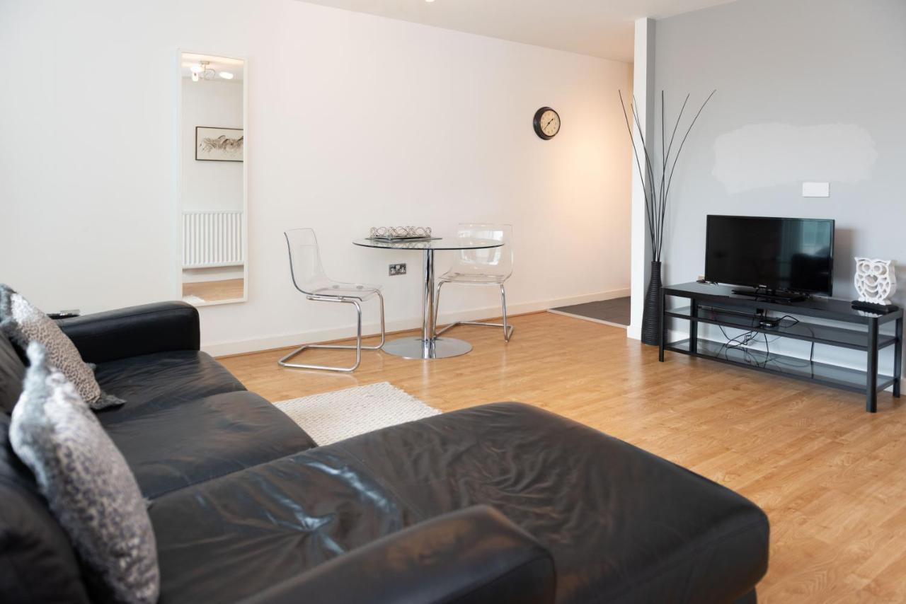 City Stay Apartments - Hub Μίλτον Κέινς Εξωτερικό φωτογραφία