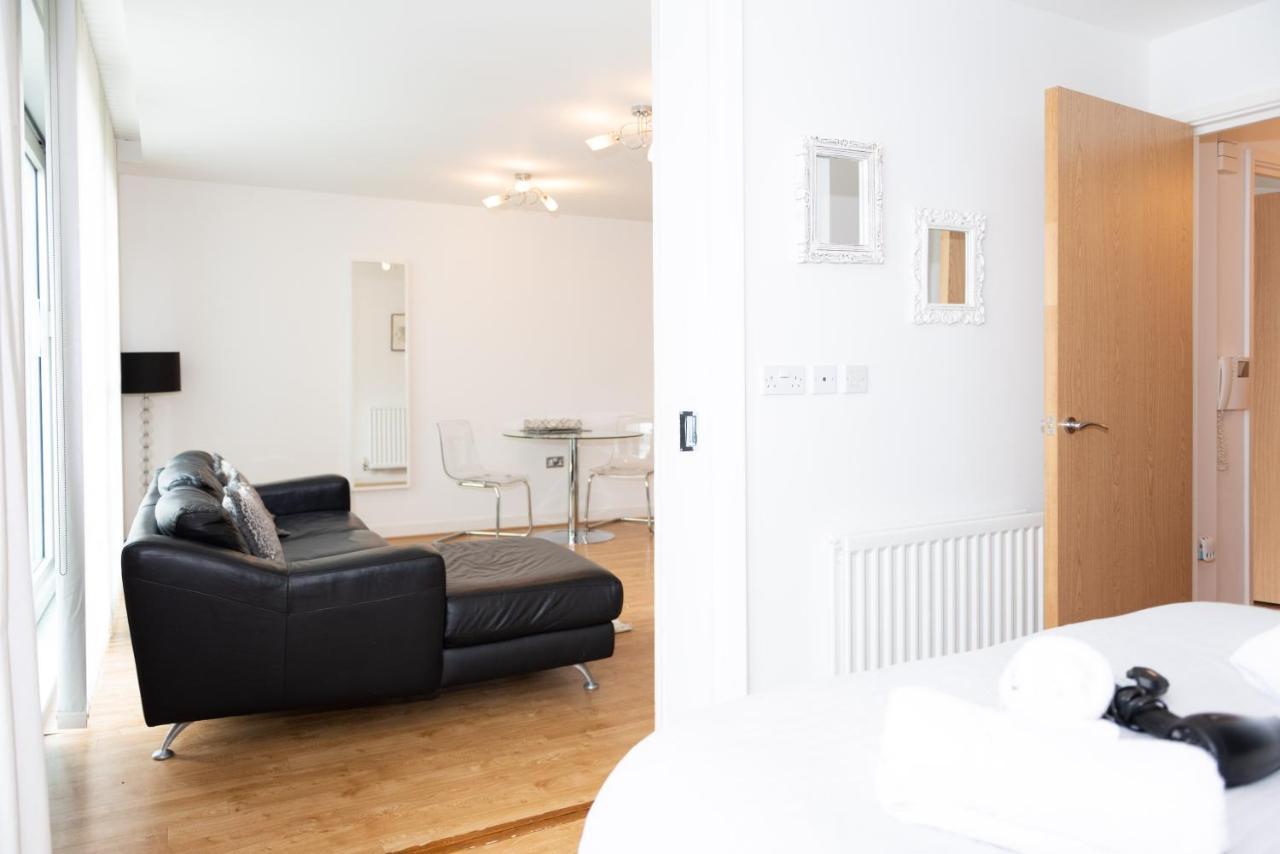 City Stay Apartments - Hub Μίλτον Κέινς Εξωτερικό φωτογραφία