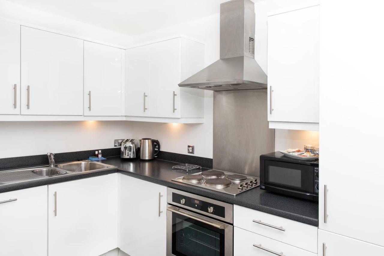 City Stay Apartments - Hub Μίλτον Κέινς Εξωτερικό φωτογραφία