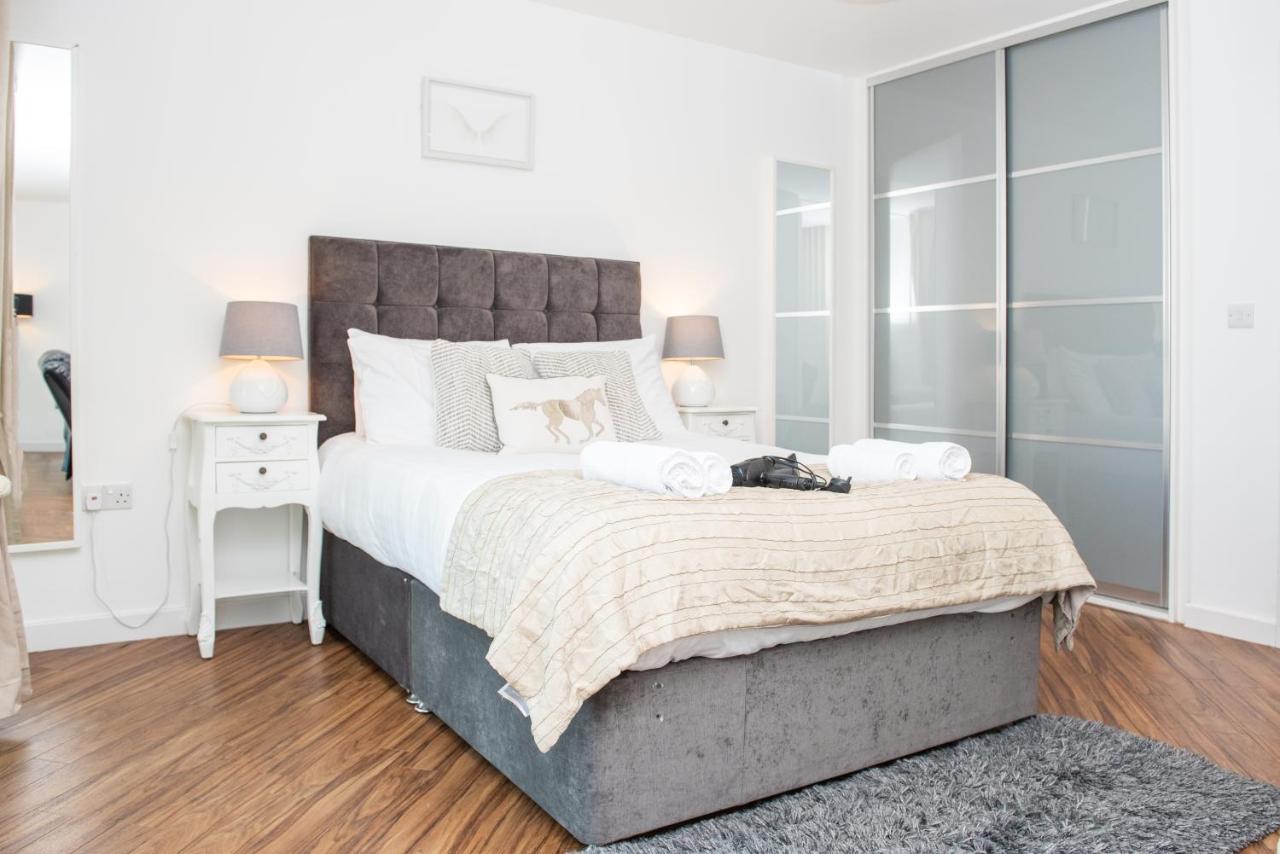 City Stay Apartments - Hub Μίλτον Κέινς Εξωτερικό φωτογραφία