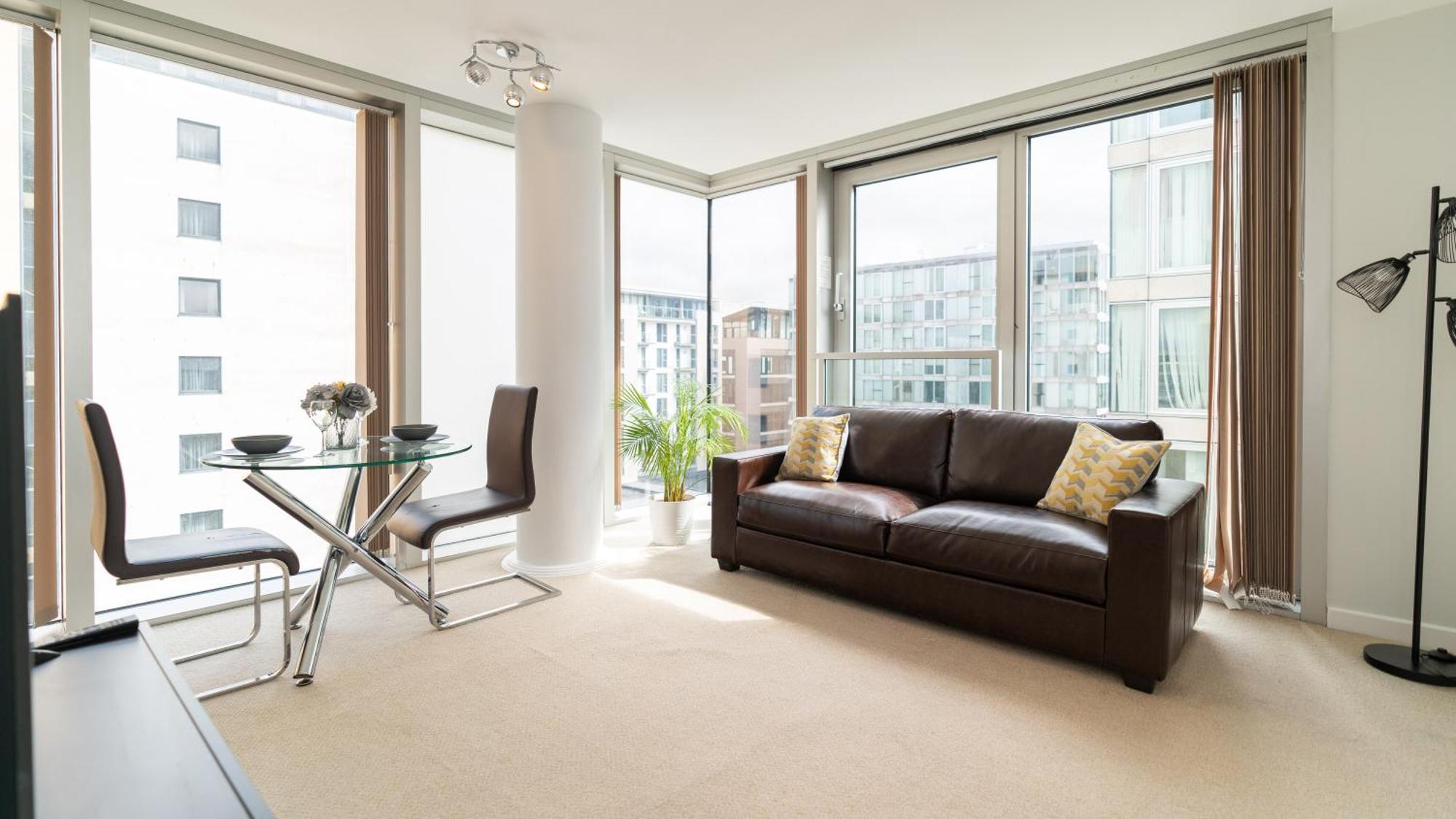 City Stay Apartments - Hub Μίλτον Κέινς Εξωτερικό φωτογραφία