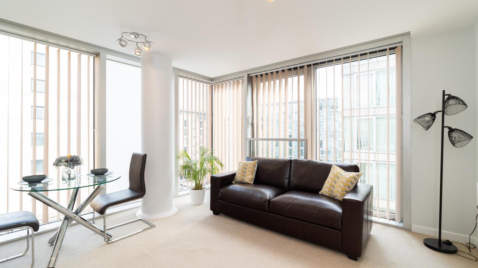 City Stay Apartments - Hub Μίλτον Κέινς Εξωτερικό φωτογραφία