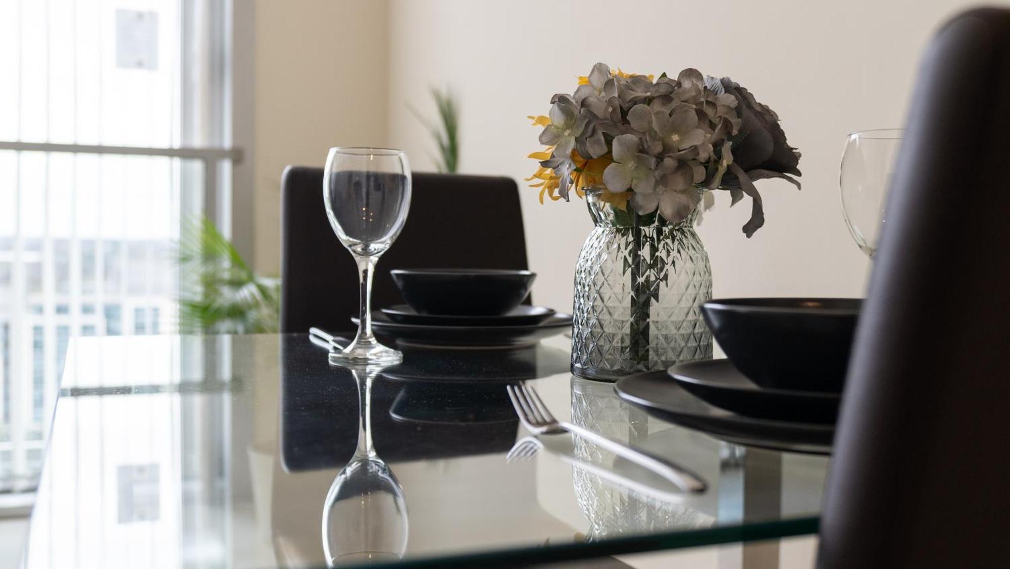 City Stay Apartments - Hub Μίλτον Κέινς Εξωτερικό φωτογραφία